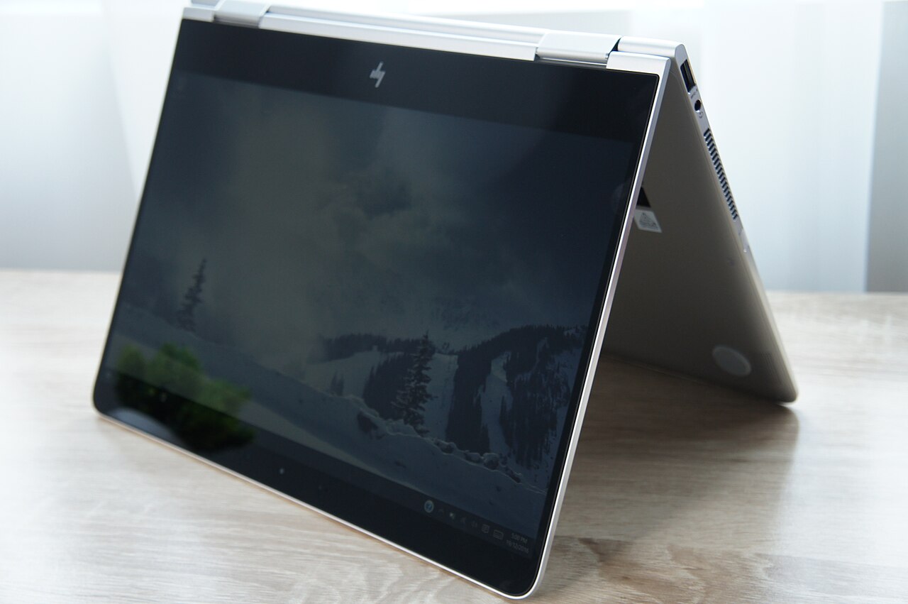 لپ‌تاپ اچ‌پی Spectre x360 14 (2024)